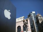 Apple spulbera estimarile analistilor si sperantele competitorilor