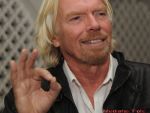 Concursul Fii SMART! Ia-l la intrebari pe miliardarul Richard Branson! s-a incheiat. Lista castigatorilor