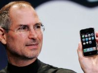 
	Greseala incredibila facuta de Steve Jobs. Decizia prin care Apple a ramas cu 10 ani in urma Microsoft
