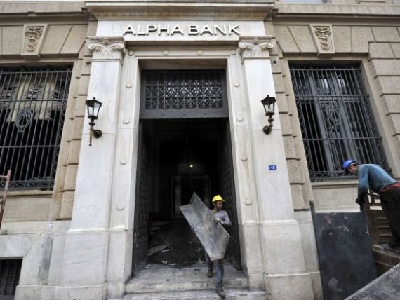 Grecii aproba recapitalizarea marilor banci, prezente si pe piata romaneasca