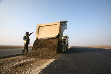 Autostrada Bucuresti-Ploiesti, nefinalizata, desi mai sunt 11 zile pana la termenul limita anuntat de Ungureanu VIDEO