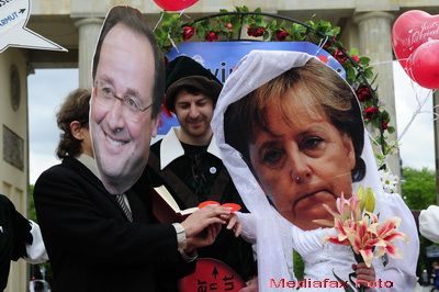 Germania avertizeaza Franta. Mesajul cancelarului Angela Merkel transmis noului presedinte Francois Hollande