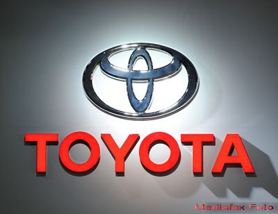 A depasit toate estimarile analistilor. Profitul Toyota a crescut de cinci ori in primul trimestru din 2012