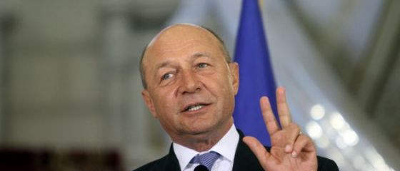 Basescu, intrebat la Chicago despre participarea Romaniei la achizitionarea unor drone: Nu marim taxele