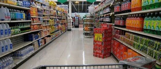 Produsele de import ar putea disparea din Grecia, din cauza riscului ca tara sa iasa din zona euro si companiile sa intre in default