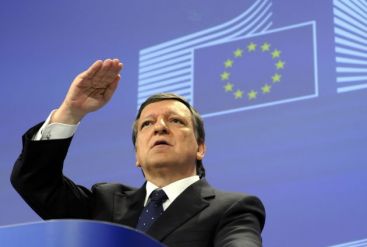 Bucurestiul devine centrul UE pentru o zi. Presedintele CE Jose Manuel Barroso si 15 sefi de guvern participa la un forum pe teme economice VIDEO