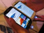 Vineri poti testa Samsung Galaxy S III la Orange concept store