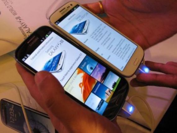 Vineri poti testa Samsung Galaxy S III la Orange concept store