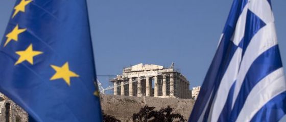 Tara arde, dar nu se preda. Ministru grec: Sper sa nu ajung sa merg cu calul, am trecut deja de la Audi la VW Golf . Iesirea Atenei din zona euro, comparata cu o bomba nucleara