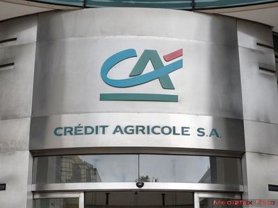Credit Agricole preia Emporiki Bank Romania