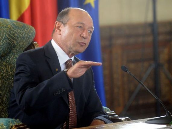 Basescu: Economia Romaniei nu e mai bolnava decat media europeana, dar nici mult mai sanatoasa