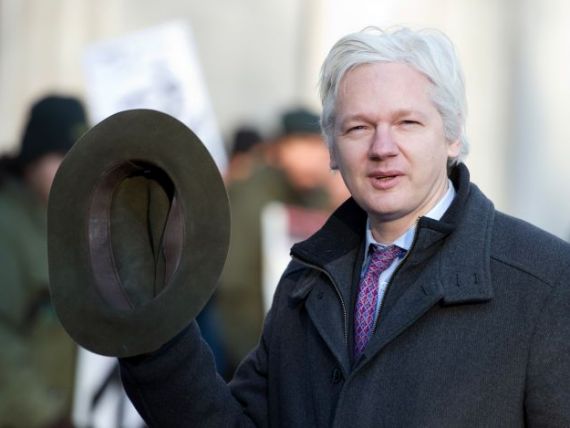 Fondatorul WikiLeaks Julian Assange cere azil politic in Ecuador