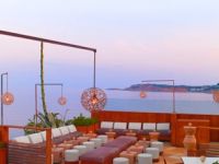 
	Grecia scoate la vanzare primul complex hotelier de lux, situat in cea mai exclusivista zona GALERIE FOTO
