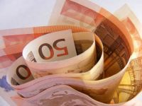 
	Este oficial: Spania cere zonei euro pana la 100 mld. euro pentru salvarea bancilor
