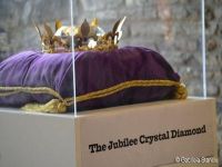 
	Peste 10.000 de diamante, expuse la Londra, cu ocazia jubileului de diamant al Reginei Elisabeta a II-a
