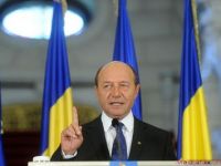 
	Traian Basescu: Cei care n-au reusit in profesie si se impodobesc cu titluri false sa iasa din politica
