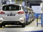 In loc de autostrazi, sens giratoriu. Cum incurajeaza autoritatile locale productia Ford la Craiova
