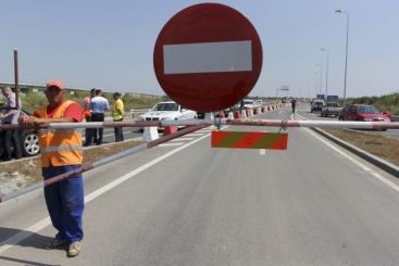 Partea pozitiva a intarzierilor de pe autostrada Bucuresti-Ploiesti. Penalitatile de 15 mil. lei platite de constructori vor merge la Sanatate