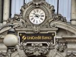 Moody s a retrogradat 13 banci italiene, inclusiv UniCredit si Intesa Sanpaolo, cele mai mari institutii financiare din tara