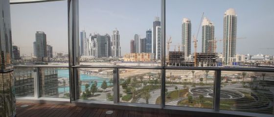 Burj Khalifa, cea mai inalta cladire din lume, n-a avut succesul estimat. Arabii nu si-au invatat insa lectia FOTO