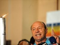 	Presa internationala: Traian Basescu a supravietuit referendumului
