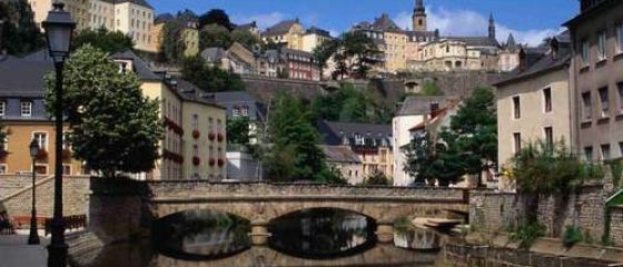 PIB per capita peste 100.000 $, crestere economica de 76% si datorie publica de 5%. Topul celor mai bune economii ale lumii