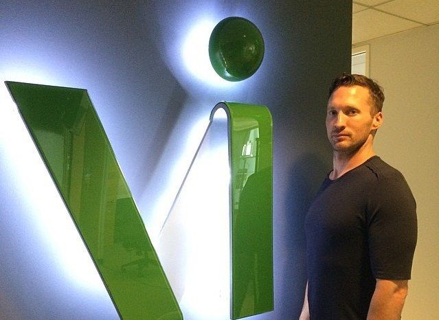 Copilul problema care nu s-a lasat invins de legile strazii . Povestea ...