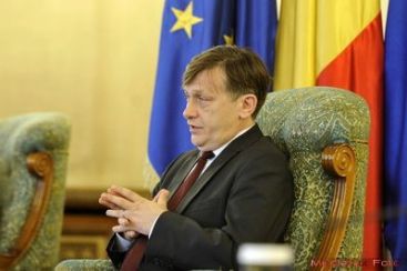 Crin Antonescu: Traian Basescu nu se va mai intoarce la Cotroceni, pentru ca magistratii CC vor valida referendumul