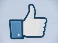 
	Cele mai populare companii de pe Facebook. Cum ajung brandurile sa aiba zeci de milioane de fani si vanzari de miliarde de dolari
