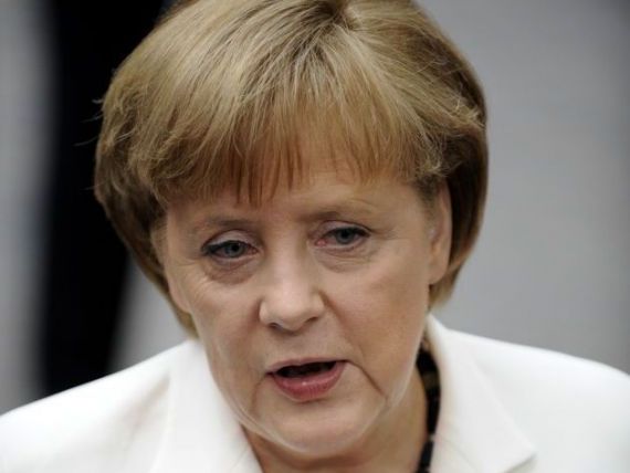 Angela Merkel: Iesirea Greciei din zona euro ar avea acelasi efect de domino ca falimentul Lehman Brothers. Sa gasim rapid solutii