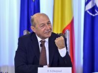
	Traian Basescu: Accesul in Schengen este oarecum suspendat din cauza evolutiilor interne
