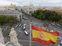 
	Datoria Spaniei a ajuns la nivelul record de 76% din PIB. Madridul ar negocia un imprumut extern de 300 mld. euro, BCE neaga
