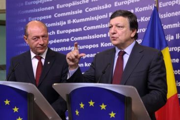 CE va continua sa supravegheze Romania in urmatoarele luni. Barroso cere cooperare, pentru recastigarea credibilitatii