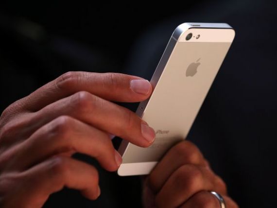 Suma uriasa pe care o castiga Apple din reparatiile telefoanelor. De ce se strica cele mai multe iPhone-uri