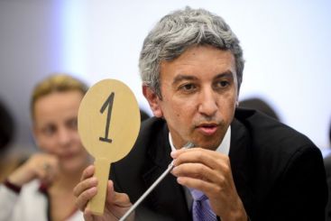Dan Diaconescu a castigat licitatia Oltchim. Cu ce ramane statul dupa privatizarea combinatului