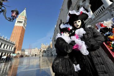 Atentie unde mancati, daca mergeti in Roma, Venetia sau Florenta. Puteti lua amenzi de 500 de euro