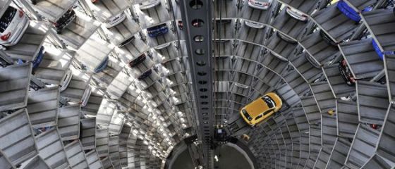 Volkswagen, gigantul Europei in materie de masini, suspenda productia modelului Passat