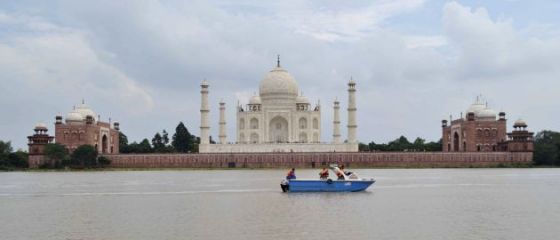 Tara in care se vor inregistra cele mai mari cresteri salariale in 2013