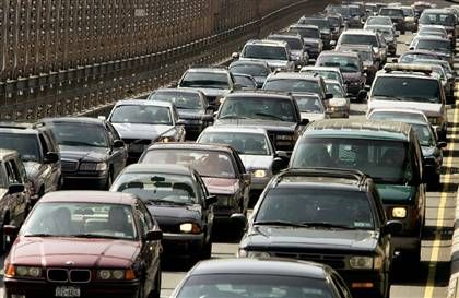 Taxa auto pe poluare a fost suspendata. Cum isi vor primi romanii banii achitati