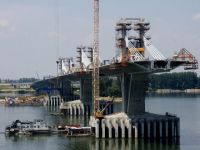
	Al doilea pod peste Dunare intre Romania si Bulgaria va fi inaugurat miercuri FOTO
