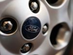 Ford inchide, pentru prima oara in ultimii 10 ani, trei fabrici din Europa. Pierderile vor depasi 1,5 miliarde