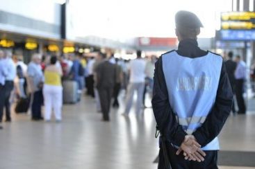 Alerta cu bomba in Aeroportul Otopeni