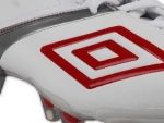 Nike vinde brandul Umbro la jumatate din pretul la care l-a cumparat
