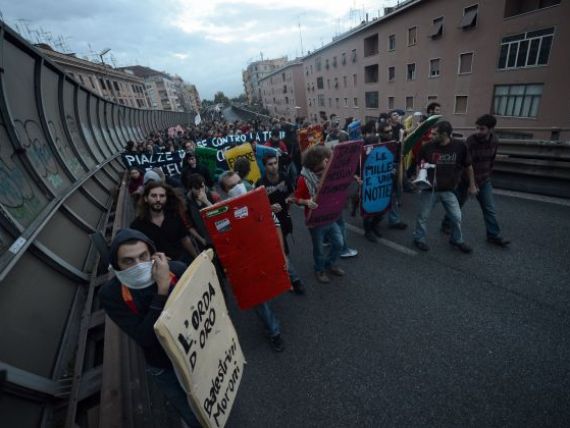 Italienii, din nou in strada. No Monti Day la Roma, impotriva masurilor de austeritate