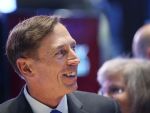 Cutremur la CIA. Motivul pentru care directorul David Petraeus a demisionat