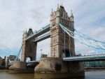 Londra pierde pozitia de centru financiar al lumii