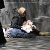 Mutilati pentru a impresiona trecatorii. Sute de nevoiasi din sudul tarii, folositi ca sclavi si cersetori in Italia
