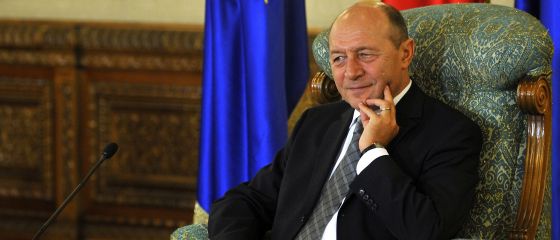 Basescu: A venit timpul sa reincepem exploatarea miniera de suprafata, fie de aur, fie de cupru