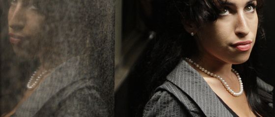 Casa in care a murit Amy Winehouse va fi scoasa la licitatie