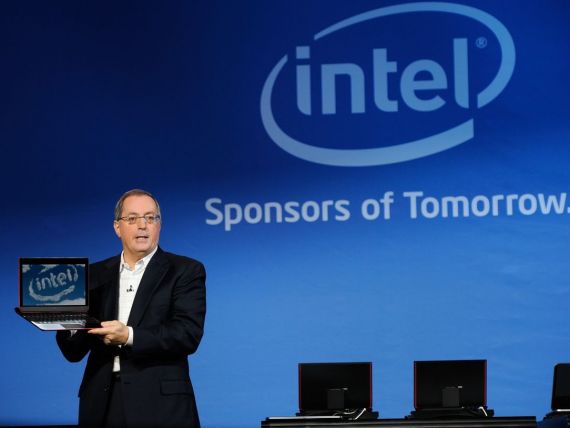 Seful Intel, angajat al companiei timp de 40 de ani, se retrage inainte de pensionare, incalcand traditia grupului